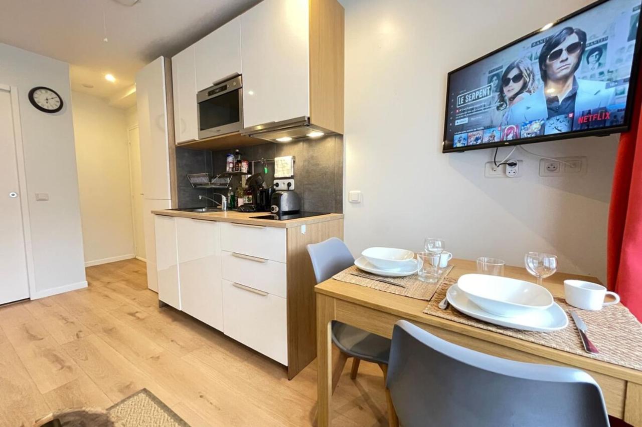 M6 Le Vieux Massy Rer600Morly20 Minnetflixneuf Massy (Essonne) Exterior foto